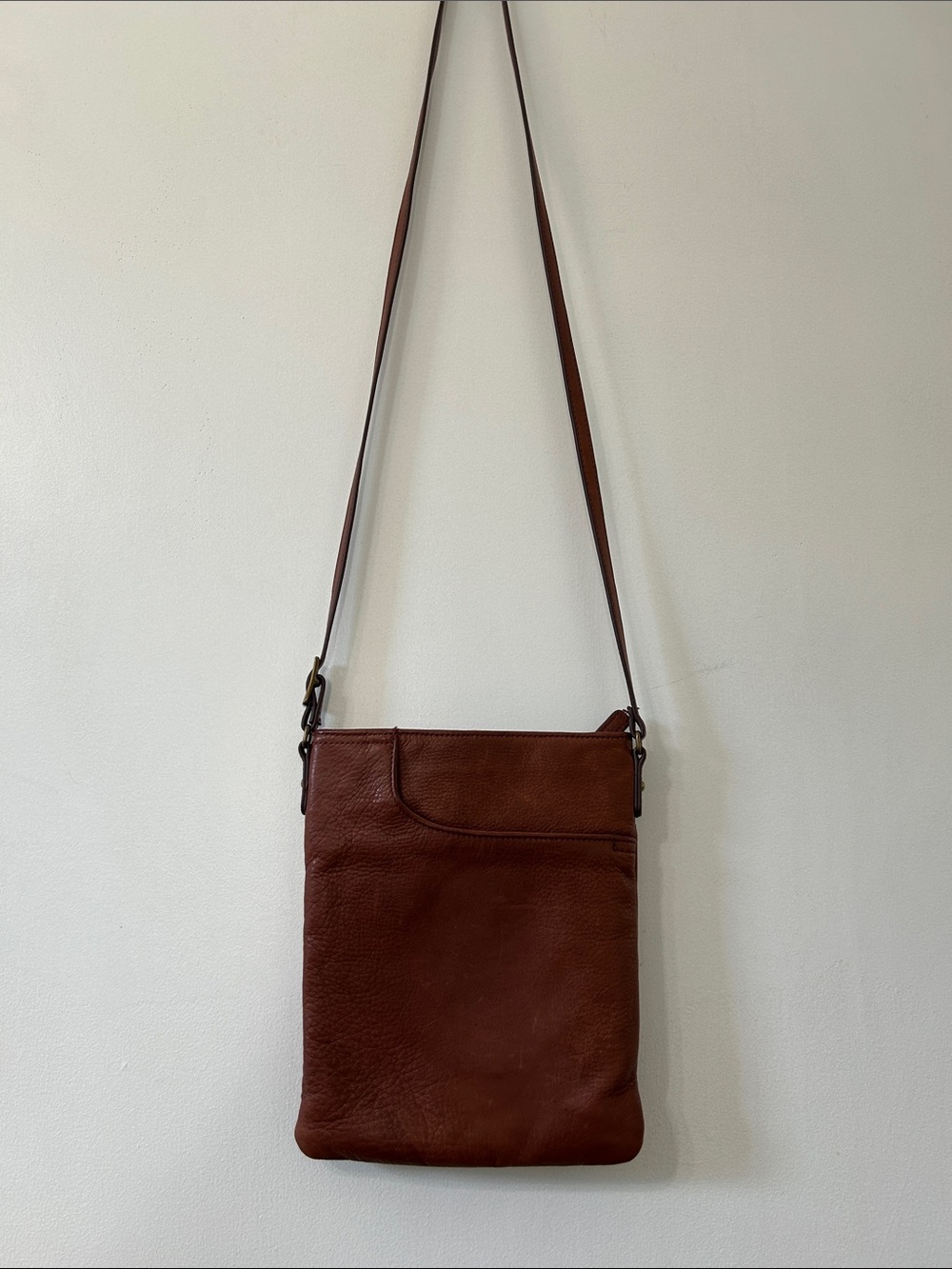 Margot New York Leather Crossbody Bag Brown Classic Minimalist Travel - Picture 13 of 14
